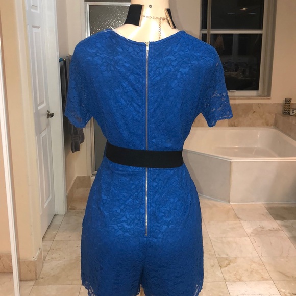 Super nice lace shorts romper by viviglam ❤️❤️ - Picture 5 of 7